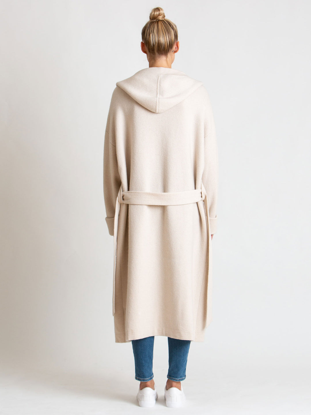 kashmirkåpe "Nora" fra Kashmina, 100% kashmir, lang cardigan, perlemor