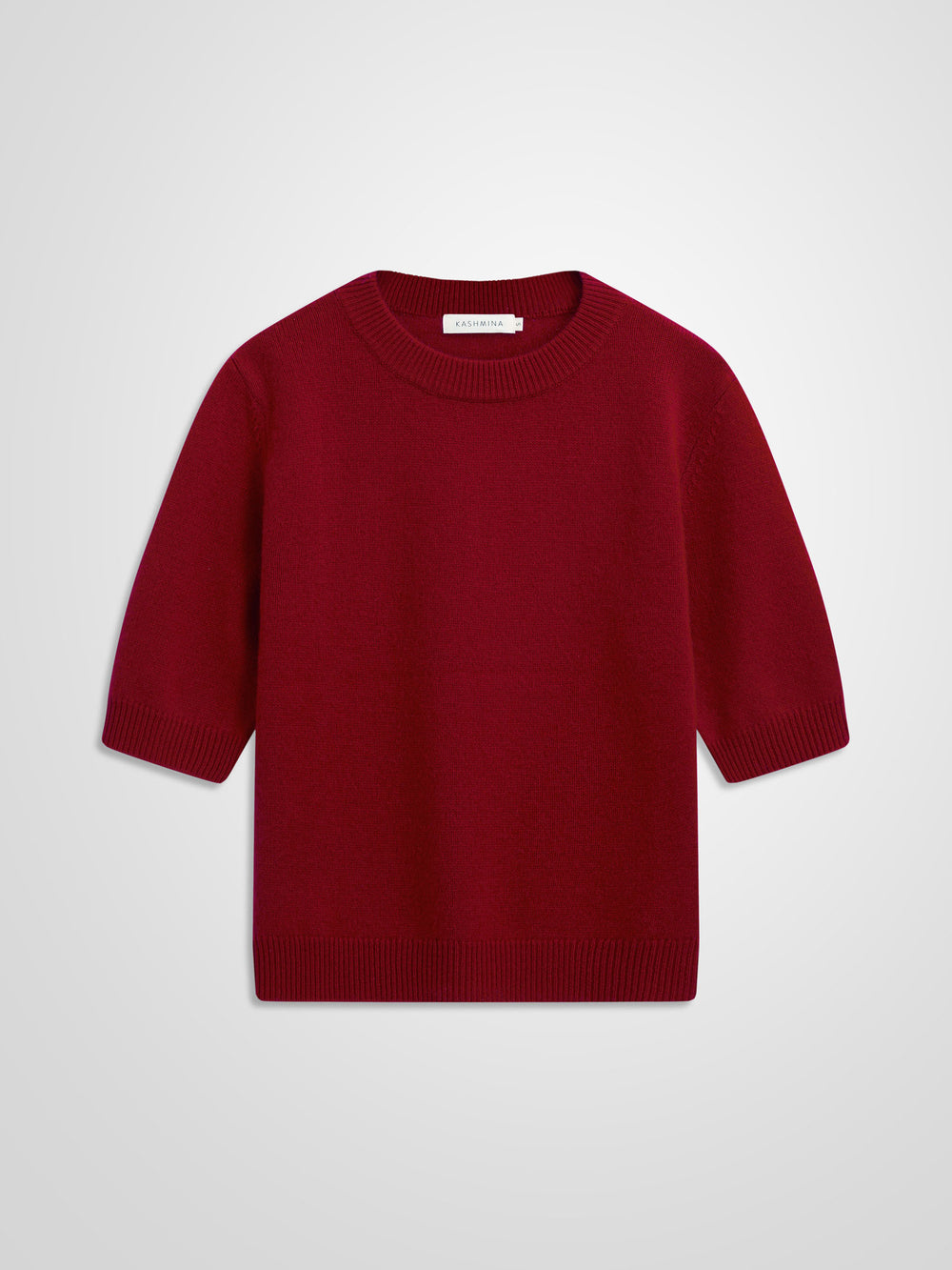 Kortermet kashmirgenser "Aase" i 100% ren kasjmirull. Norsk design fra Kashmina. Farge: Aroma Red.
