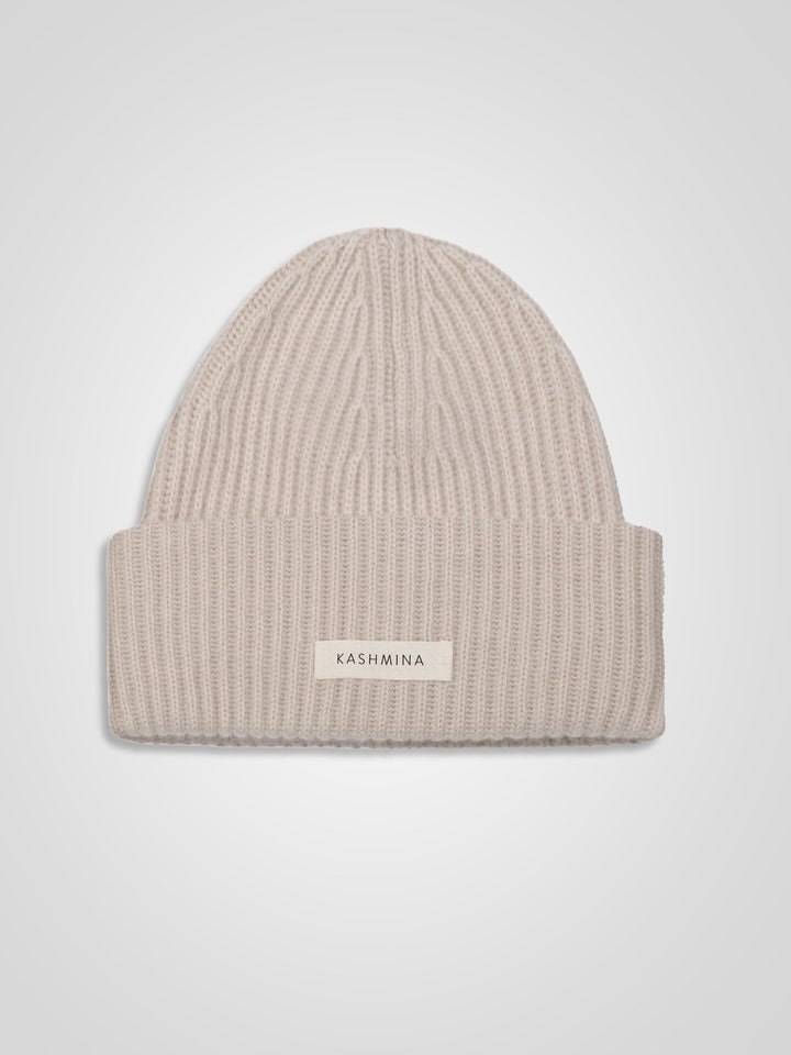 Cashmere lue i 100% ren kashmirull. Norsk design fra Kashmina. Farge: Cream.