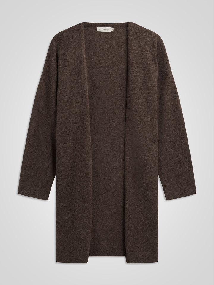 Lang kashmircardigan "Magni" i 100% ren cashmere. Norsk design fra Kashmina. Farge; Dark Brown.