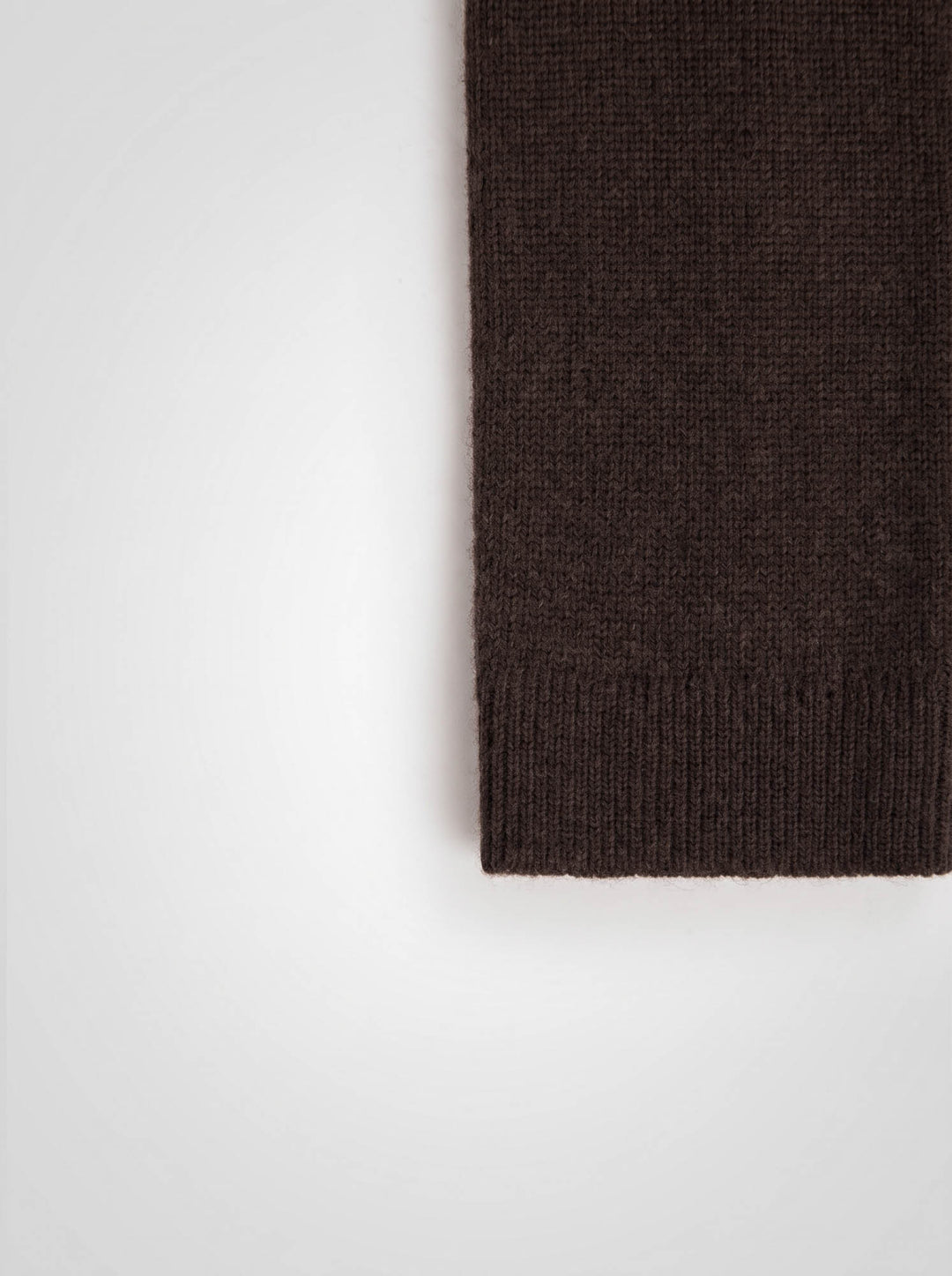 Pannebånd i kashmir "Tiril" - Dark brown