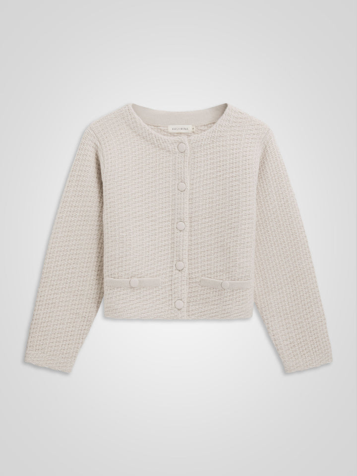 Kashmirjakke i 100% ren cashmere. Norsk design fra Kashmina. Farge: Cream