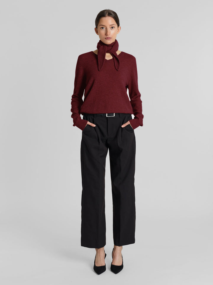 Cashmere skjerf "Alfie" i 100% ren cashmere. Norsk design fra Kashmina. Farge: Bordeaux.