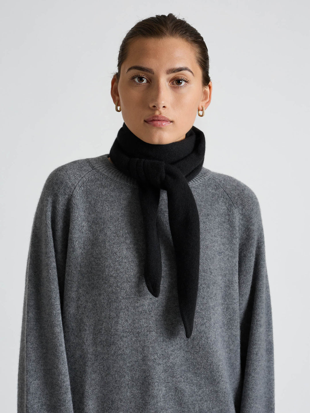 Kashmirskjerf "Astrid" - Sort