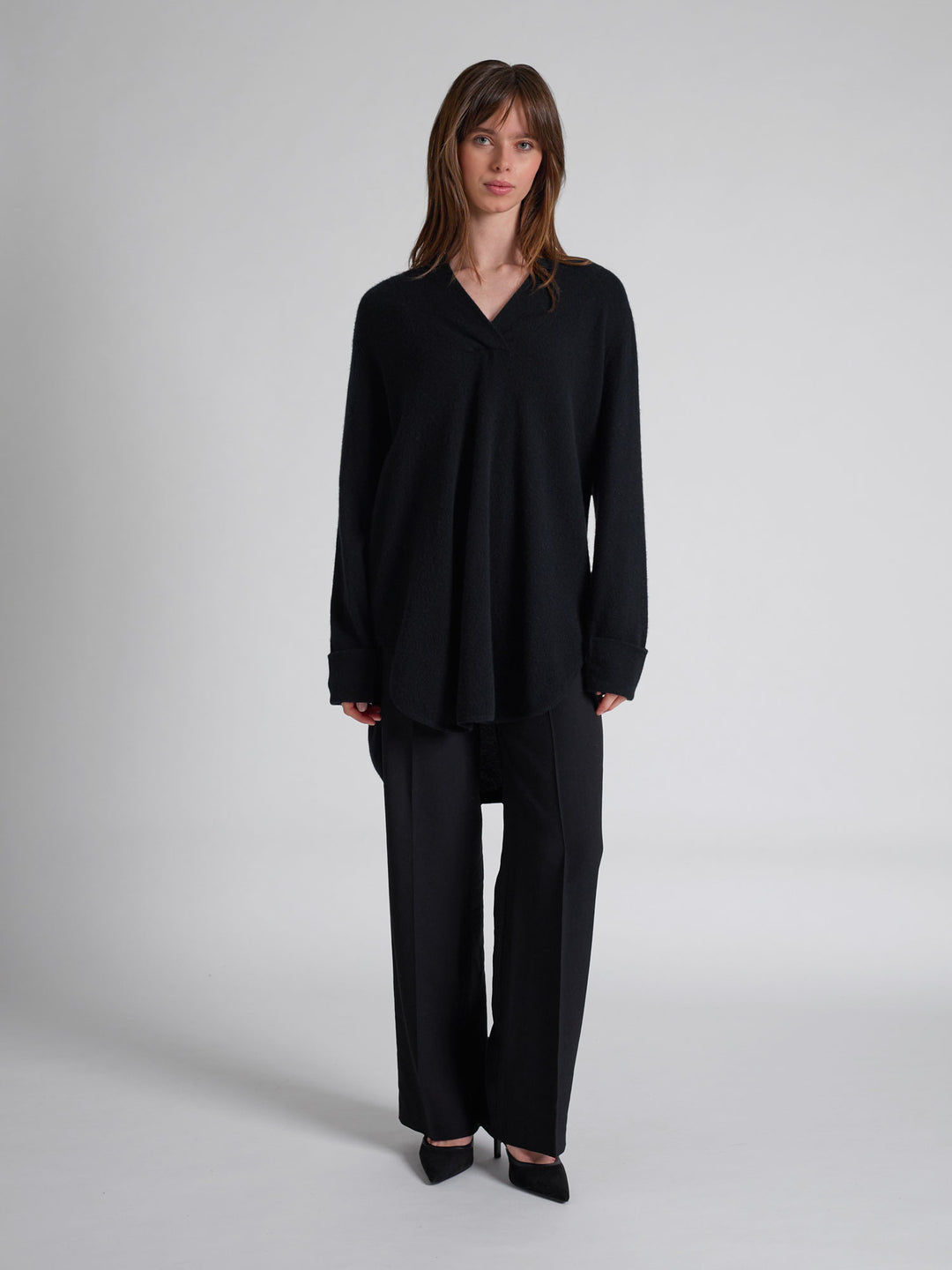Kashmirgenser "Ida" i 100% ren cashmere. Norsk design fra Kashmina. Farge: Sort.