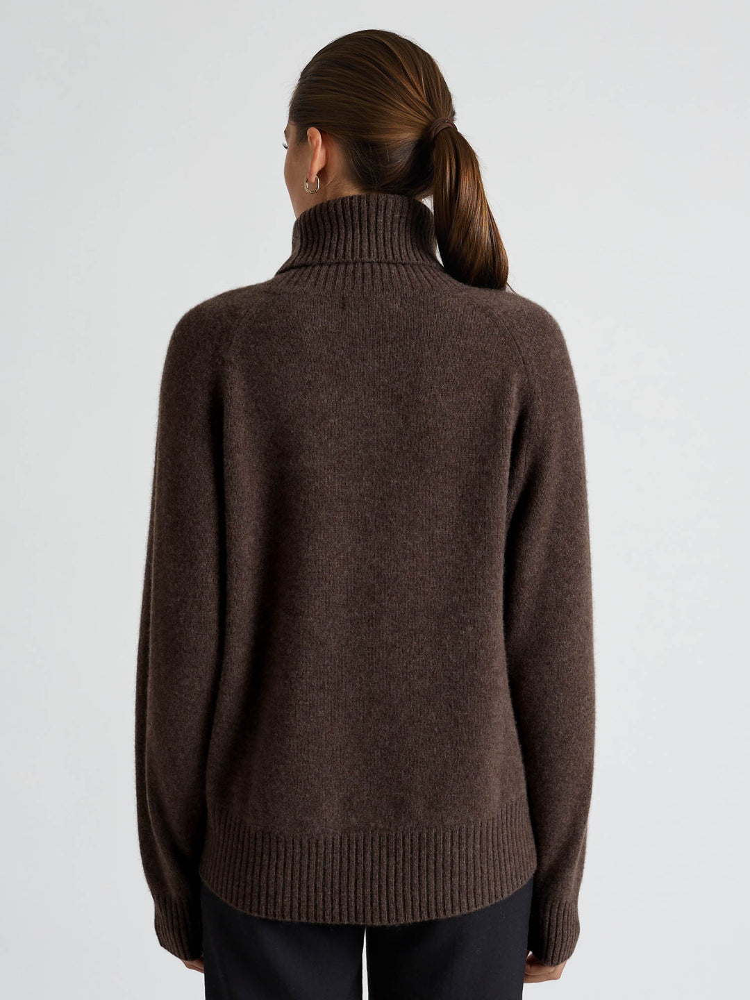 Kashmirgenser med høy hals "Milano" - dark brown