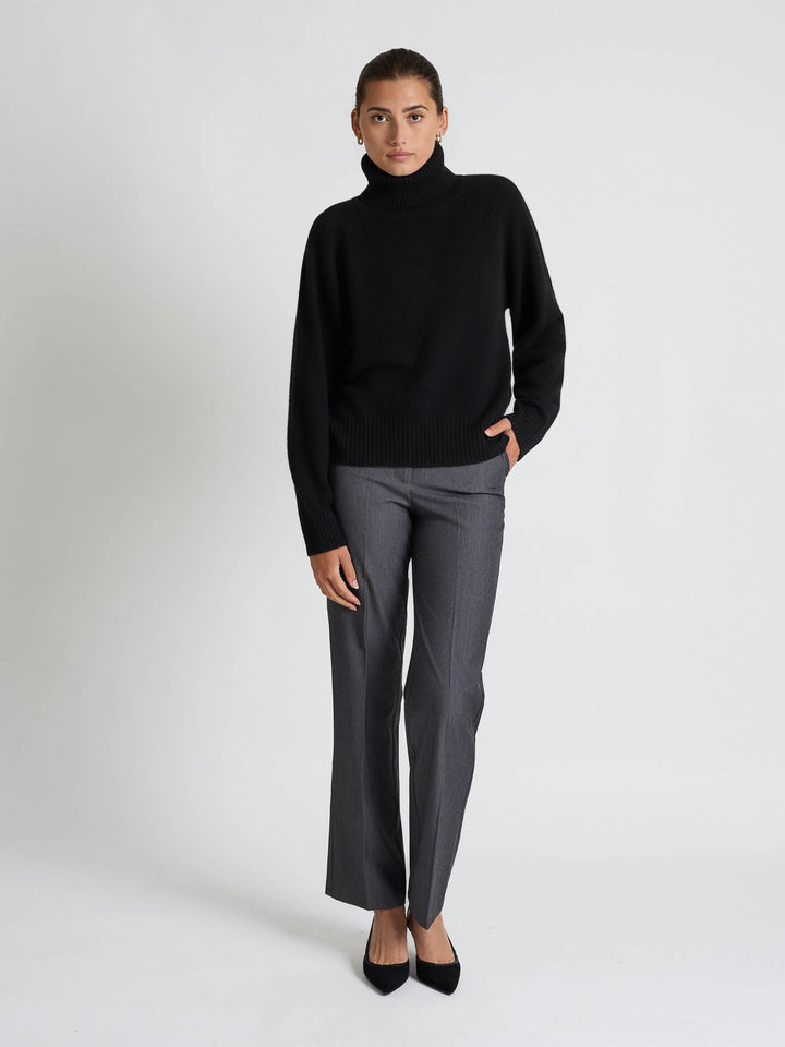 kashmina kashmirgenser milano sort kashmir kashmirull ull norsk design bærekraftig mote, skandinavisk design