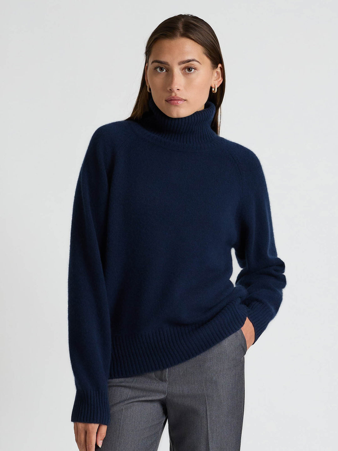 Kashmirgenser med høy hals "Milano" - Navy