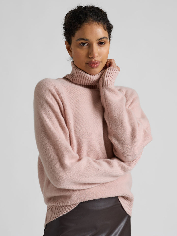 Kashmirgenser "Milano" i 100% ren cashmere. Norsk design fra Kashmina. Farge: Rose glow.