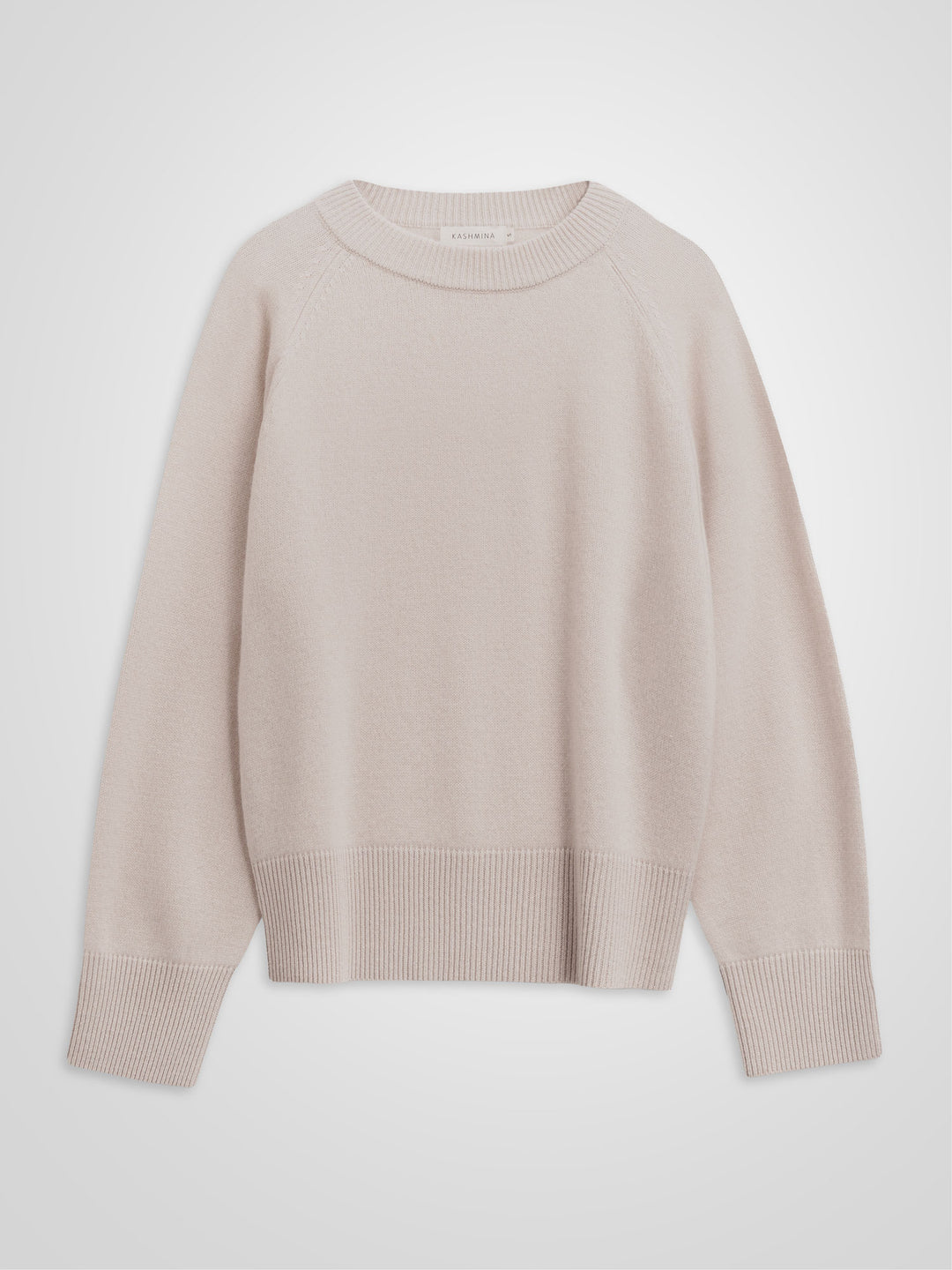 Kashmirgenser "Signy" i 100% ren kasjmirull. Norsk design fra Kashmina. Farge: Cream.