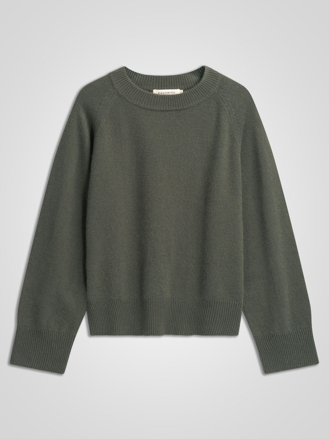 Kashmirgenser "Signy" i 100% ren kasjmirull. Norsk design fra Kashmina. Farge: Eucalyptus grønn.