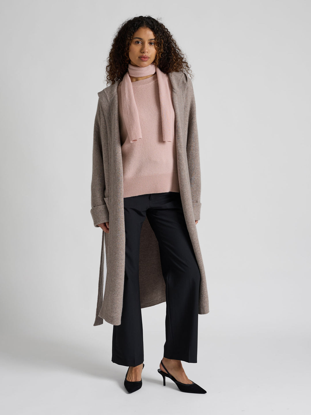 Kashmirgenser "Signy" i 100% ren kasjmirull. Norsk design fra Kashmina. Farge: Rose Glow.