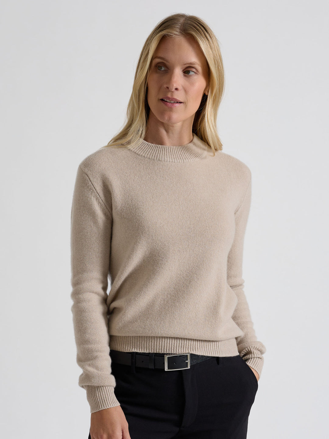 Kashmirgenser "Sofia long" I fargen ginger, lys beige. 100% kashmir, Norsk design fra Kashmina