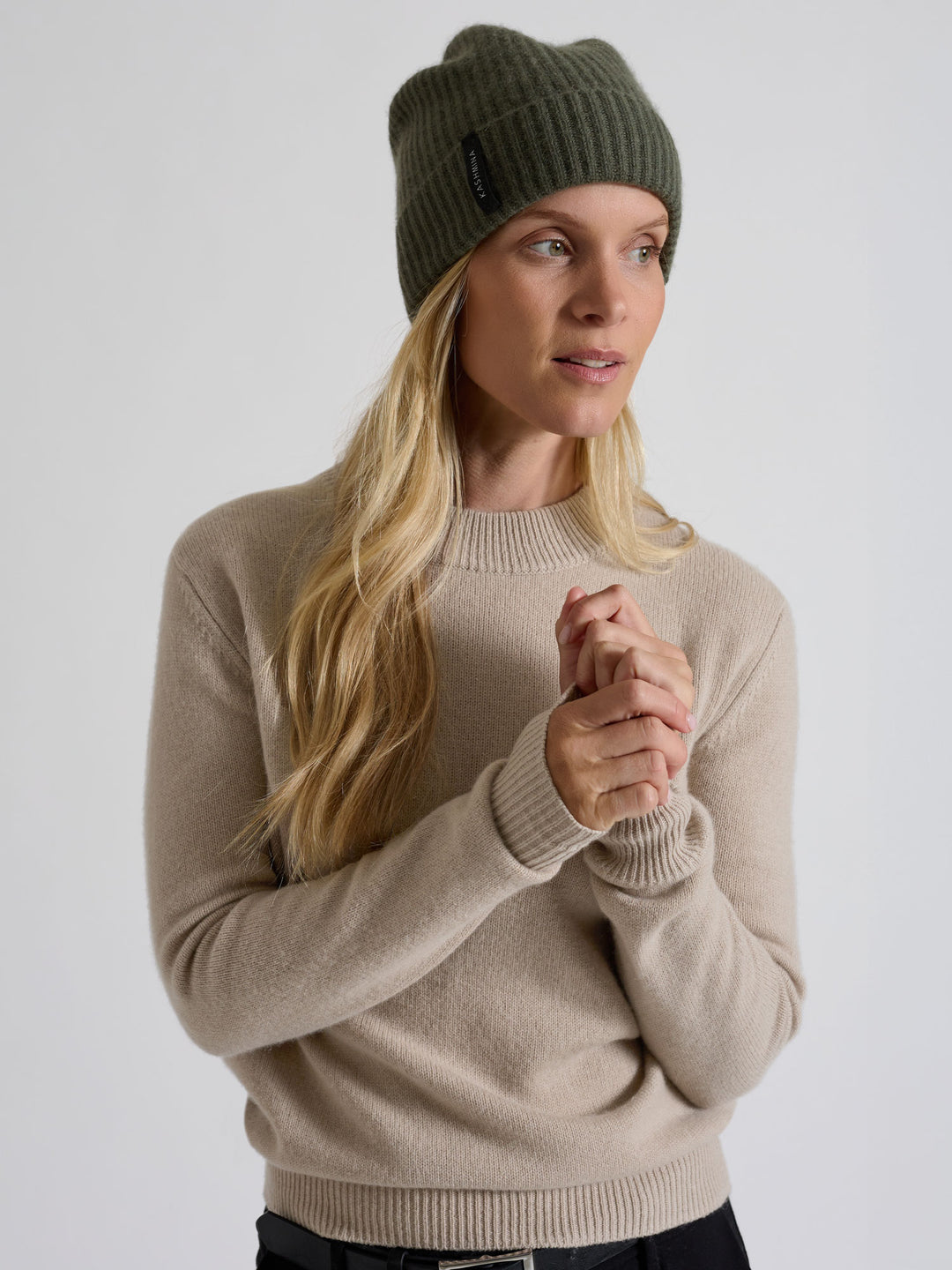 Kashmirgenser "Sofia long" I fargen ginger, lys beige. 100% kashmir, Norsk design fra Kashmina