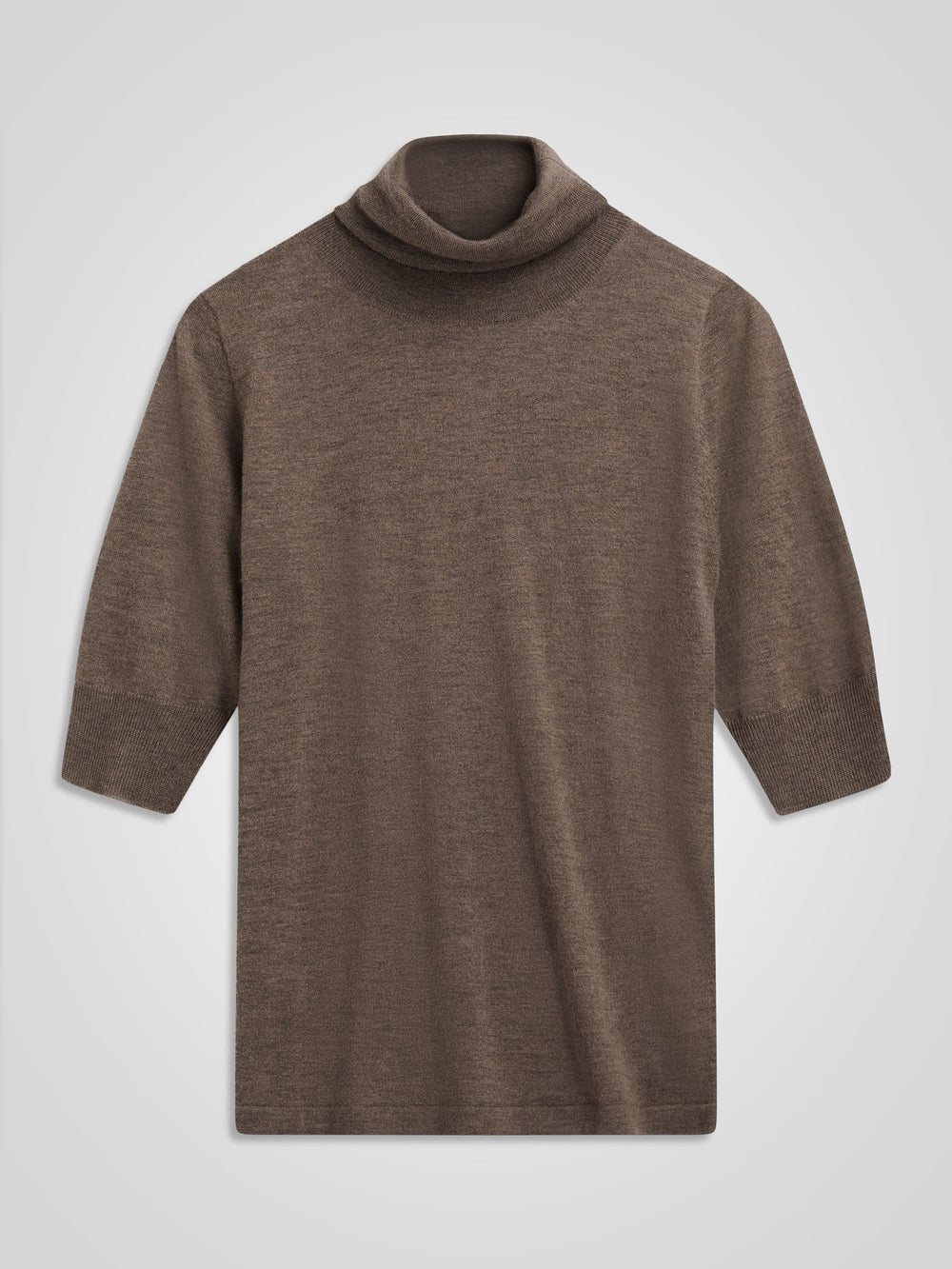 Turtleneck cashmere t-shirt "Agnes" I 100% ren kashmirull. Norsk design fra Kashina. Farge: Dark Toast.