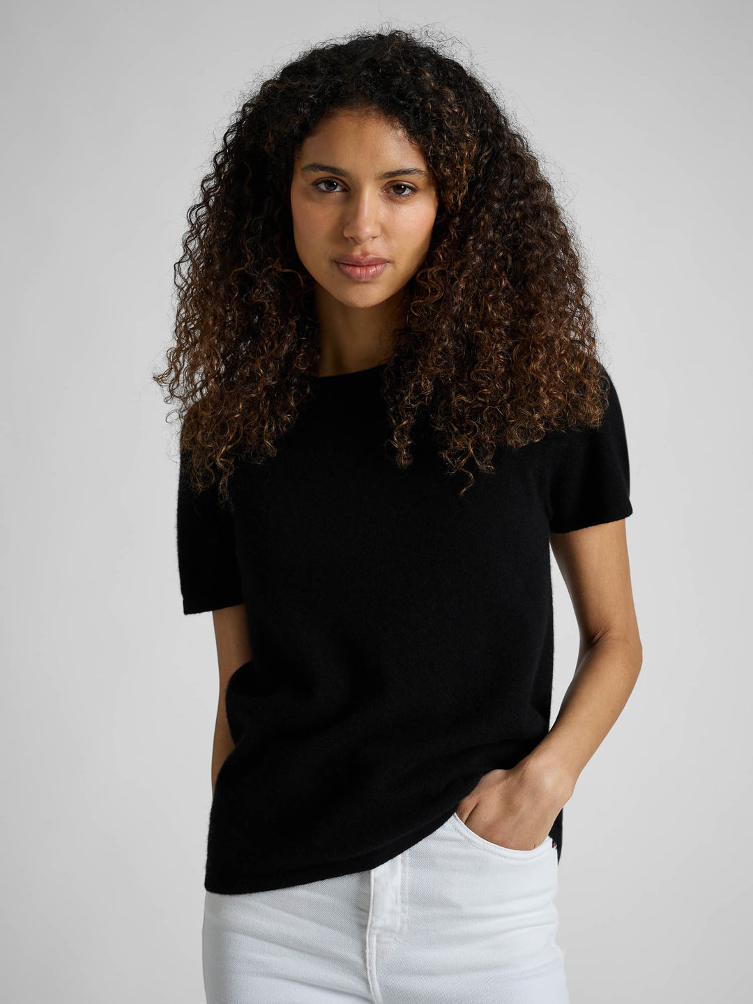 Kashmirgenser t-shirt i 100% kashmirull fra Kashmina