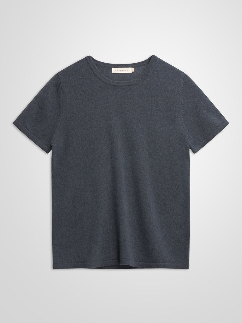 Kashmir t-shirt"Fresh" i 100% ren kashmirull. Norsk design fra Kashmina. Farge: Blue Fog.
