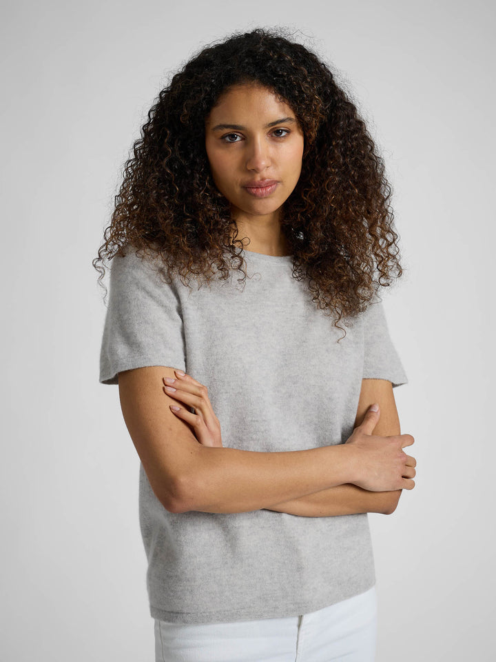 Kashmirgenser t-shirt i 100% kashmirull fra Kashmina