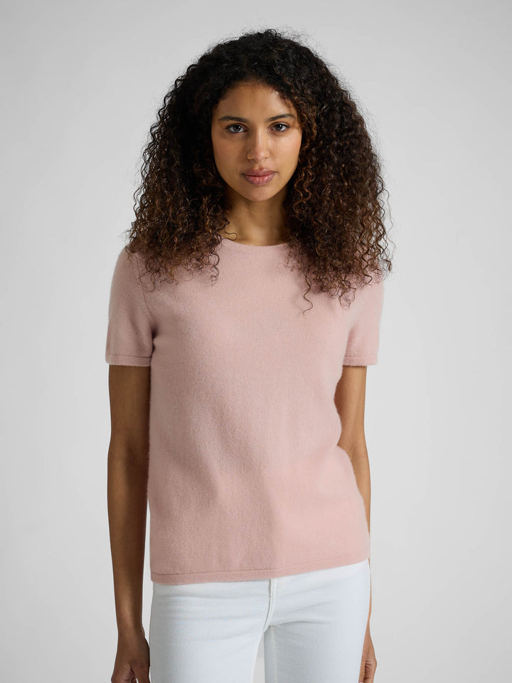 Kashmir t-shirt i 100% kashmirull. Norsk design fra Kashmina. Farge: Rose Glow.