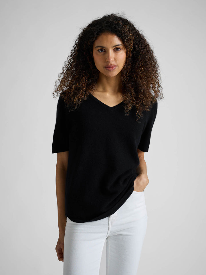 T-shirt i kashmir "Iben" - sort