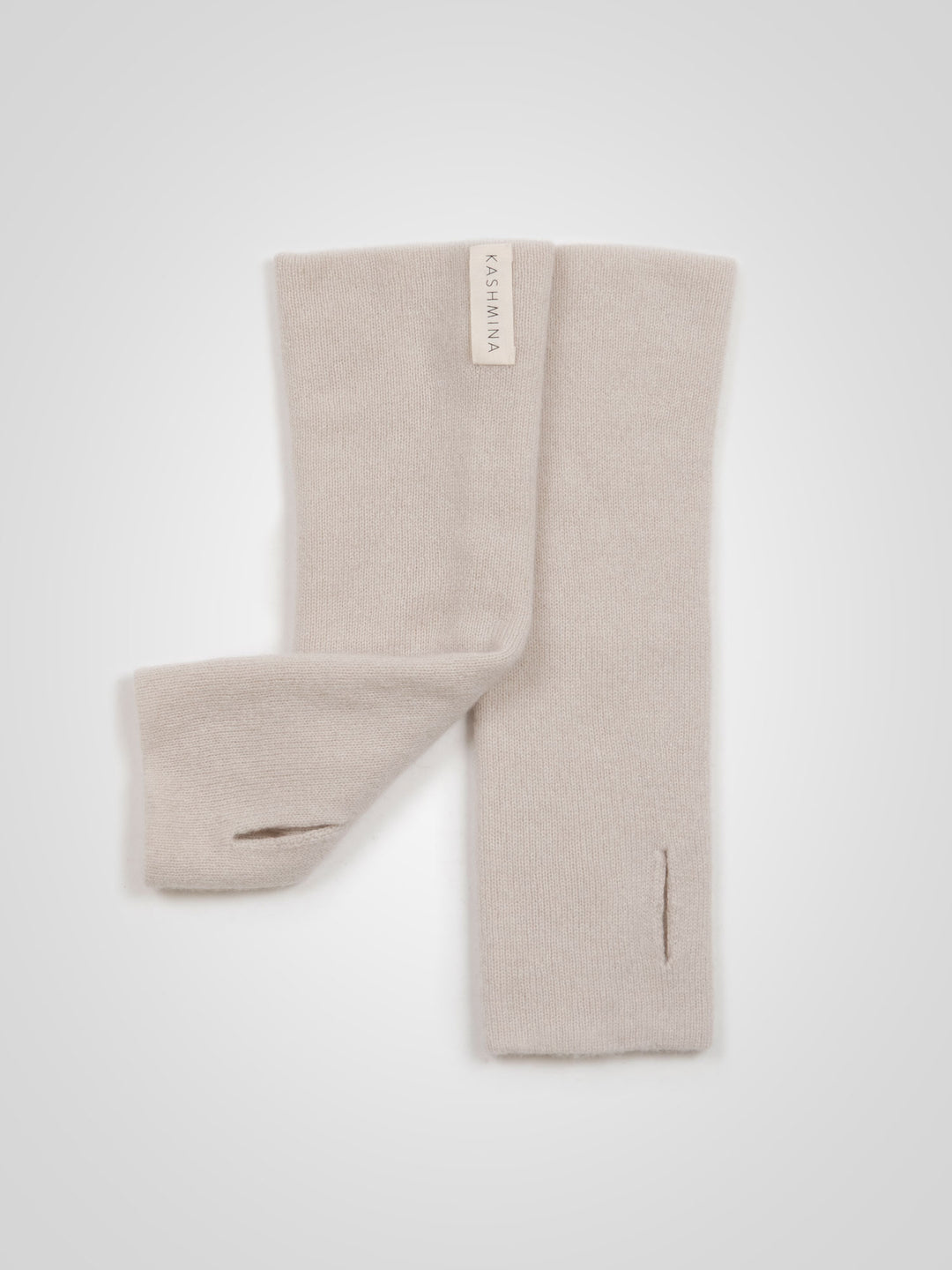 Pulsvarmere "Gulli" i 100% ren kashmir. Norsk design fra Kashmina. Farge: Cream.