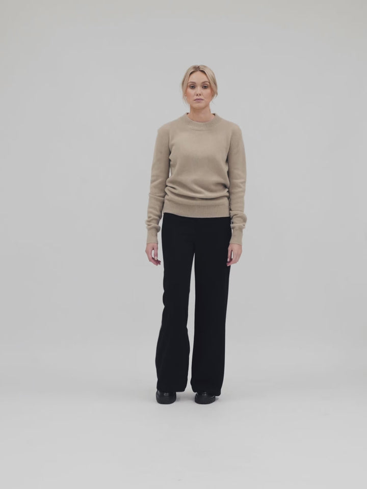Kashmirgenser "Sofia long" I fargen ginger, lys beige. 100% kashmir, Norsk design fra Kashmina