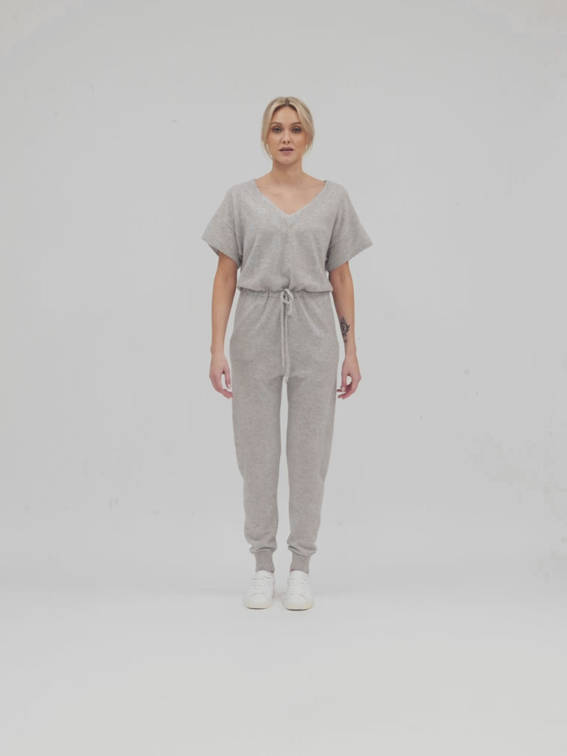 Kashmir jumpsuit "Cruising" - lys grå