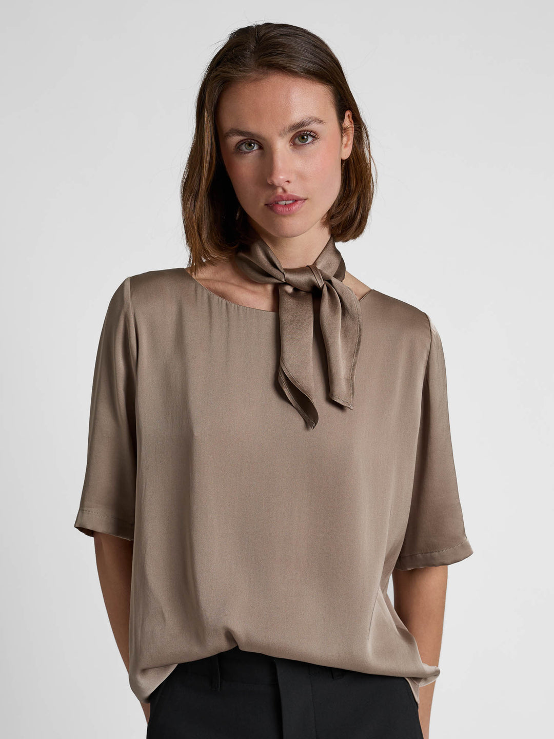 Silkeskjerf "Anemone" - Taupe