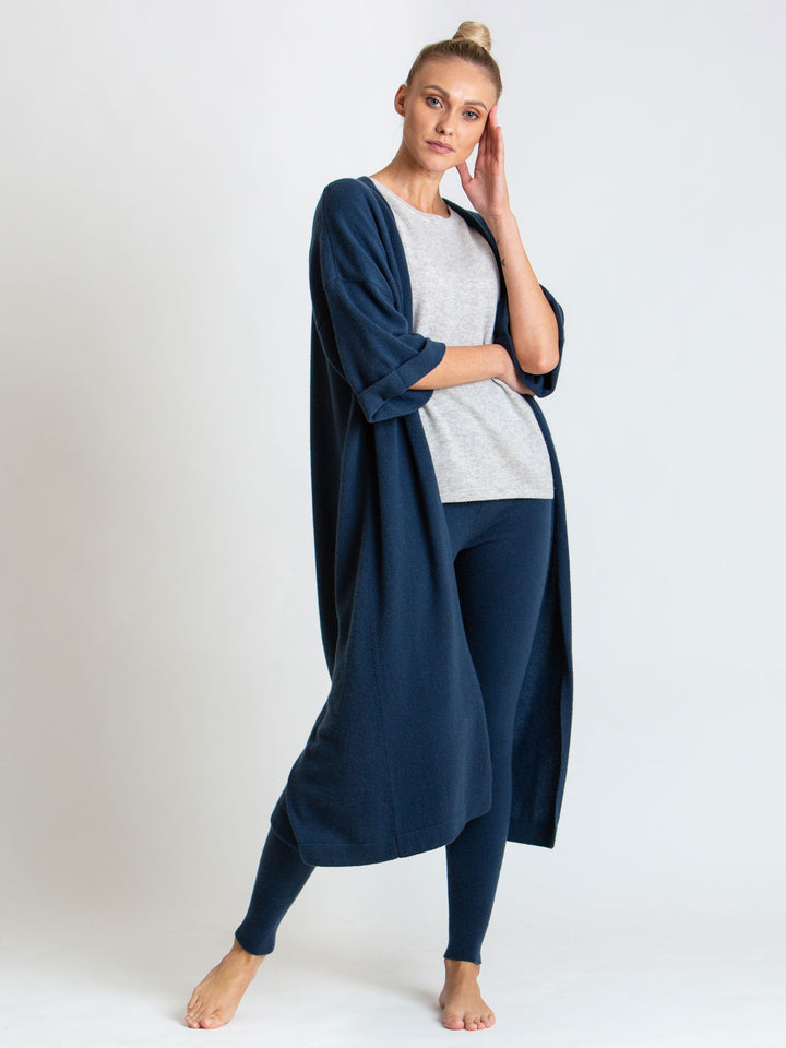 Kashmircardigan i 100% kashmir fra Kashmina, lang kaftan, mountain blue