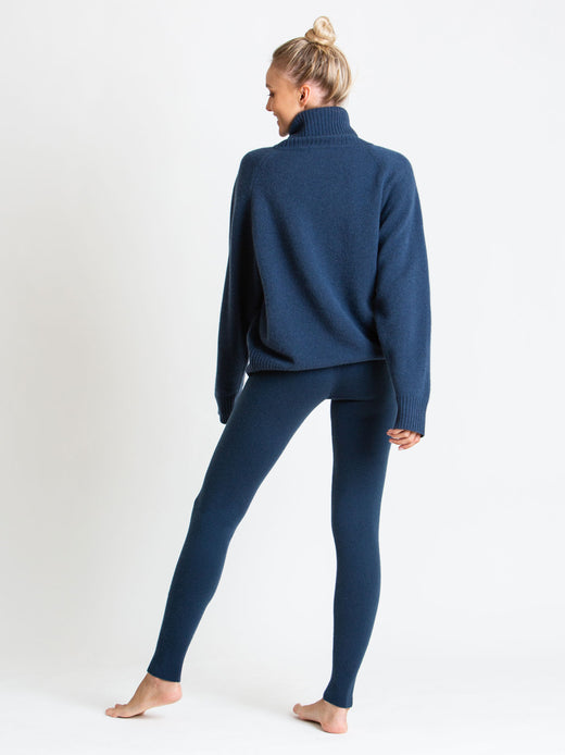 kashmirbuks i 100% kashmir fra Kashmina, tights mountain blue