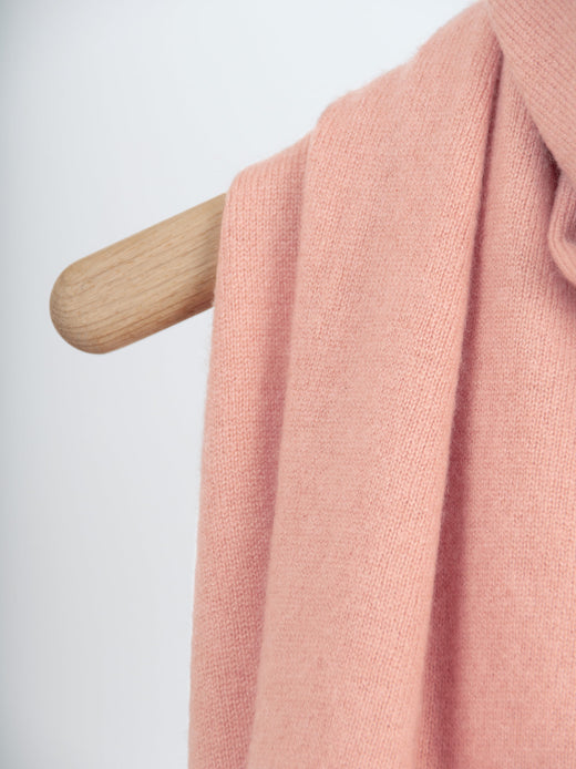 signaturskjerf kashmina peachy pink kashmir skjerf bærekraftig høst vinter