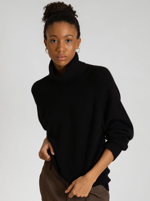 kashmina kashmirgenser milano sort kashmir kashmirull ull norsk design bærekraftig mote, skandinavisk design