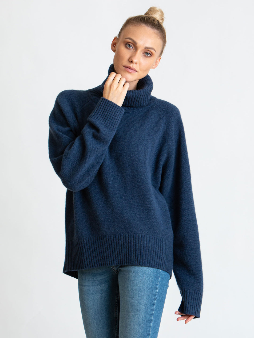 kashmirgenser milano i 100% kashmir fra Kashmina, mountain blue
