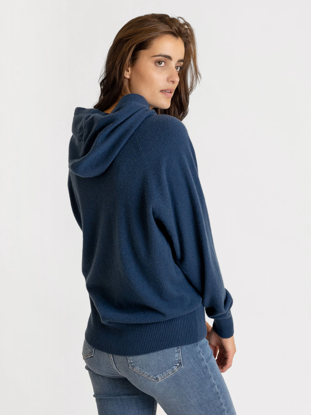 KASHMINA Hettegenser i 100% kashmir hoodie, lux mountain blue